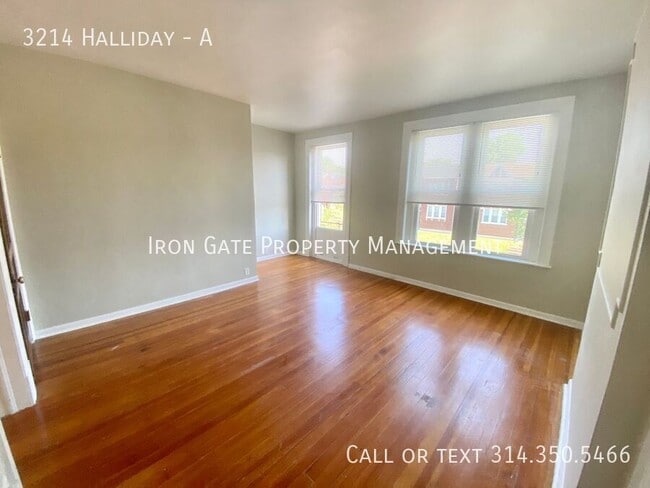 Building Photo - 3214 Halliday-A