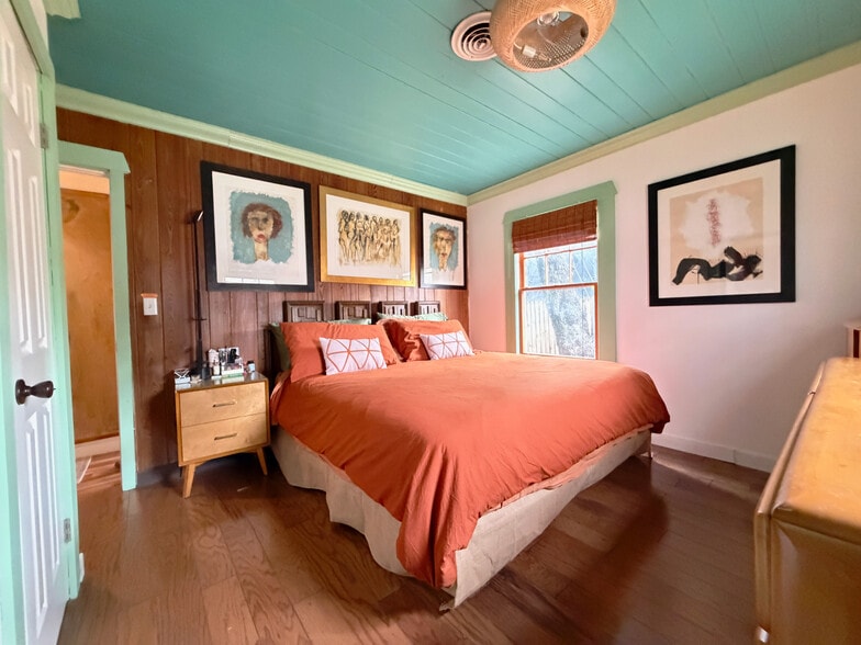 bed 2 - 1614 Ballard Park Dr