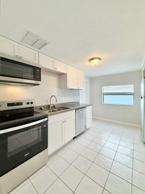 Building Photo - 15613 Gulf Blvd