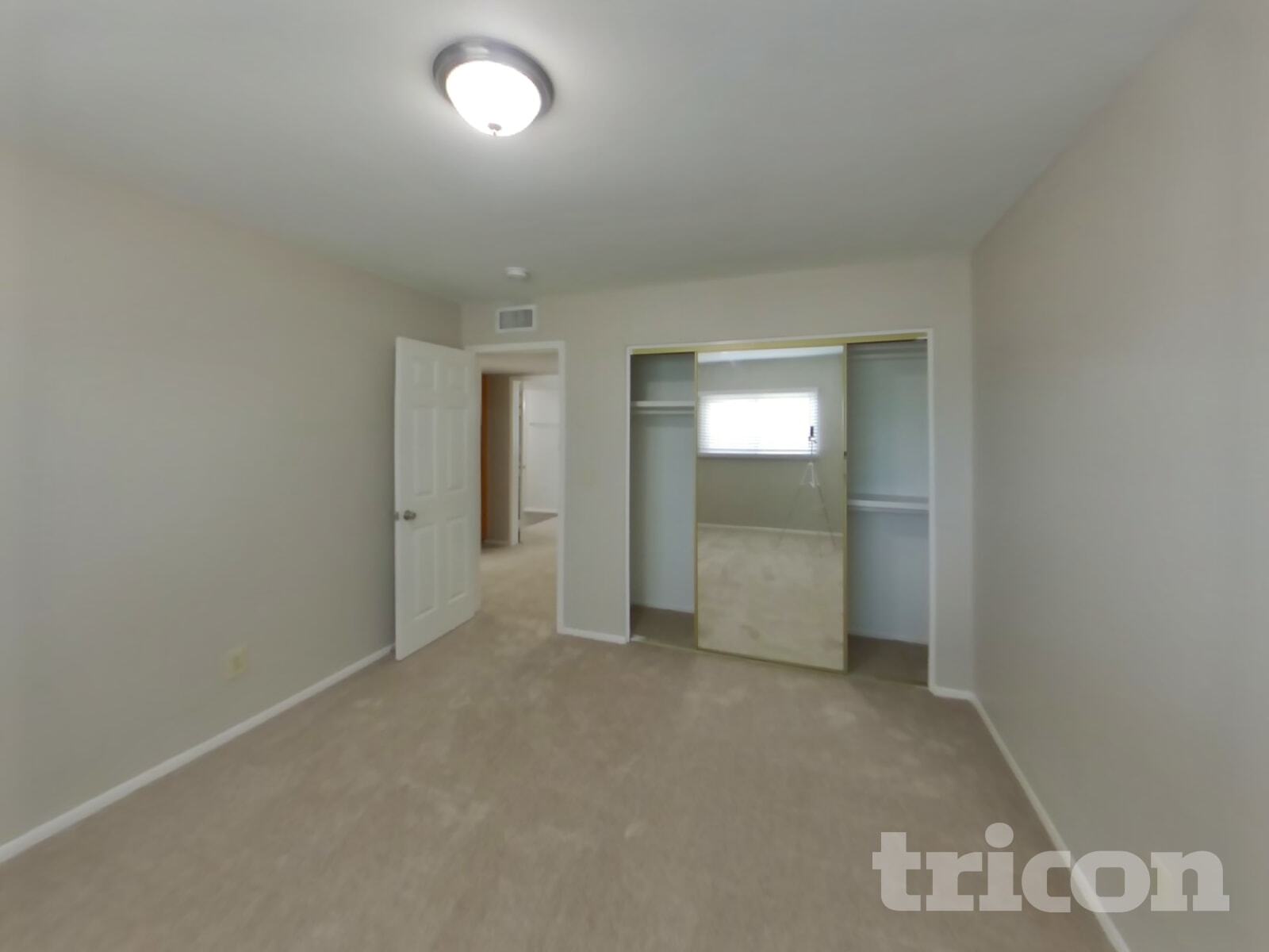 Building Photo - 5212 N 69th Ave