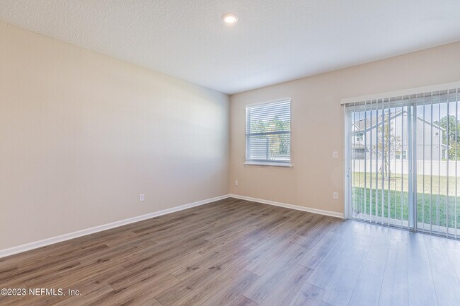 Building Photo - 9833 Fiddleback Ln