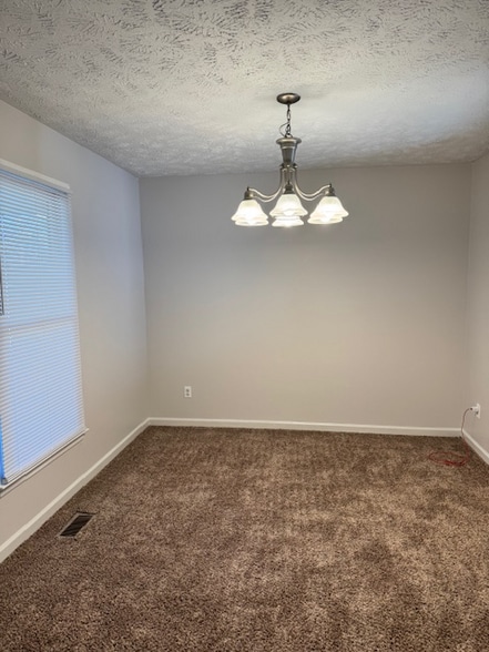 Building Photo - 7145 Dayspring Dr