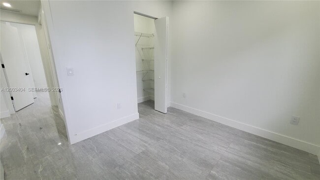 Building Photo - 40 SW 34th Ave