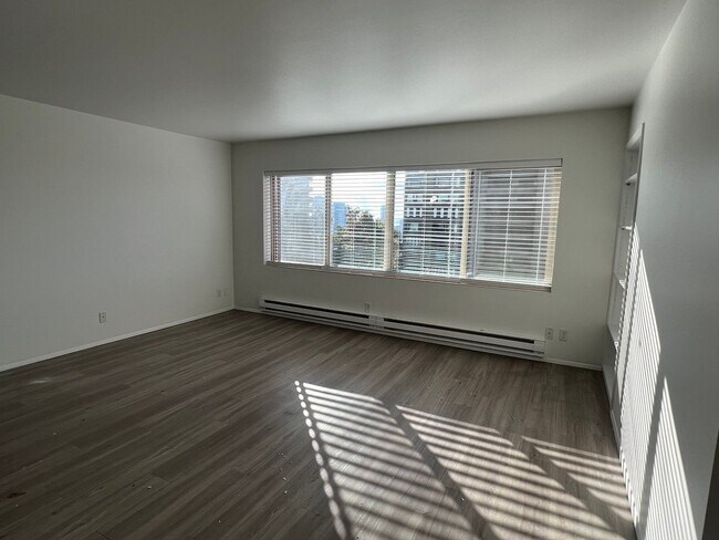 Interior Photo - Sheffield Apts.