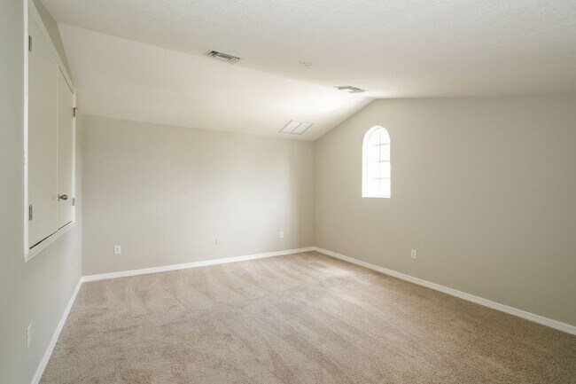 Building Photo - 31212 Anniston Dr