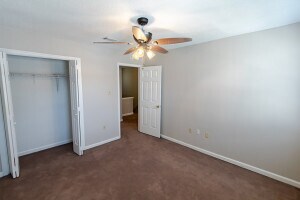 Building Photo - 123 Moss Creek Dr