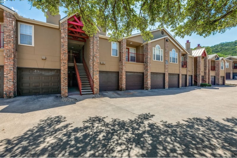 Building Photo - 6804 N Capital of Texas Hwy