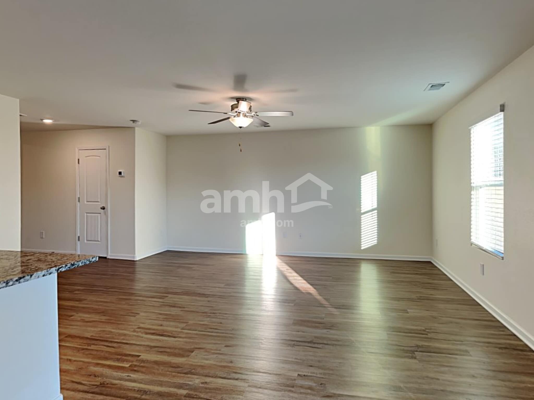 Building Photo - 6072 Mason Tucker Dr