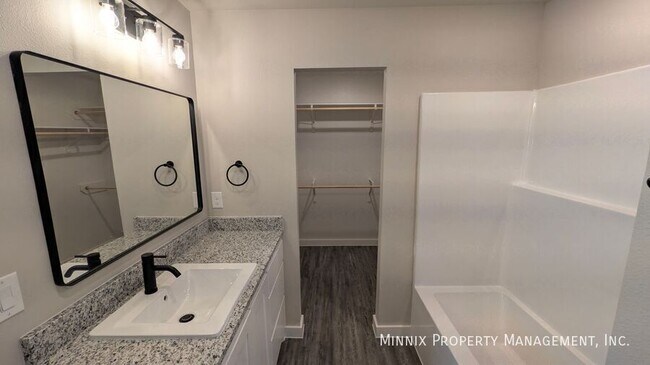 Building Photo - 427 Colorado St