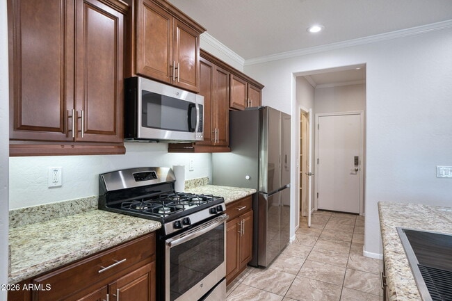 Building Photo - 9937 W Andrea Dr