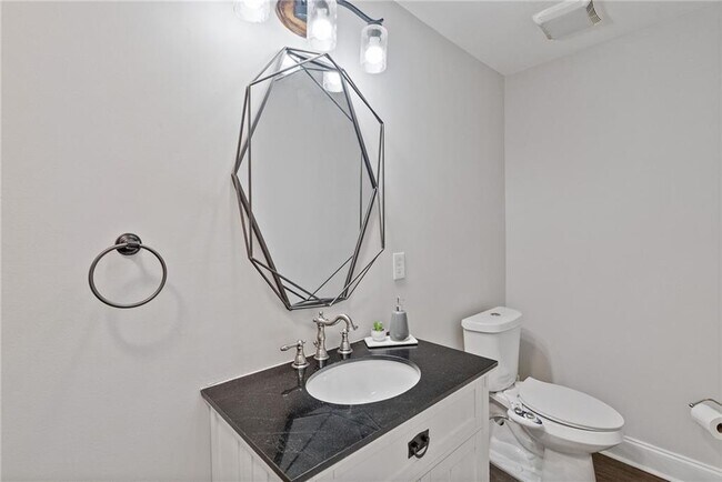 Building Photo - 3865 Vic-Ar Ct