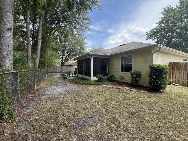 Building Photo - 3 Bedroom 2 Bath Home In Turkey Creek