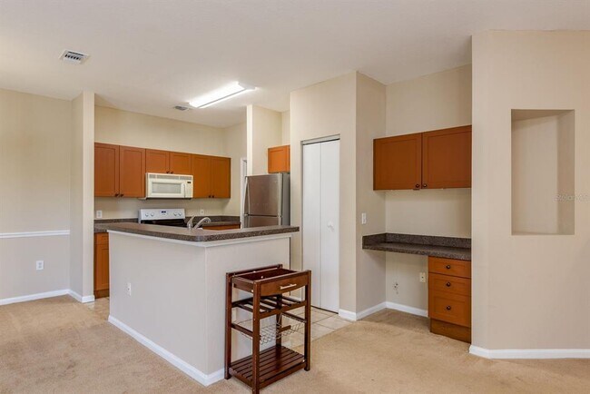 Building Photo - 2107 Portofino Pl