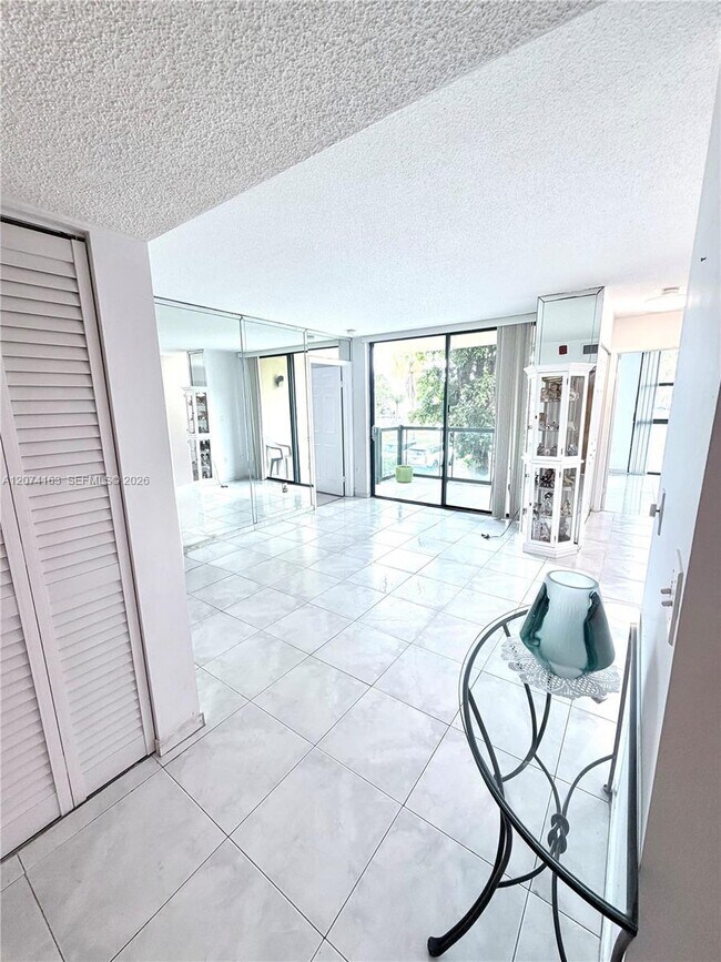 Building Photo - 11780 SW 18th St