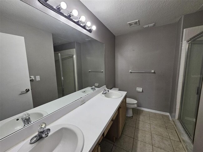 Building Photo - 13438 Fairway Glen Dr
