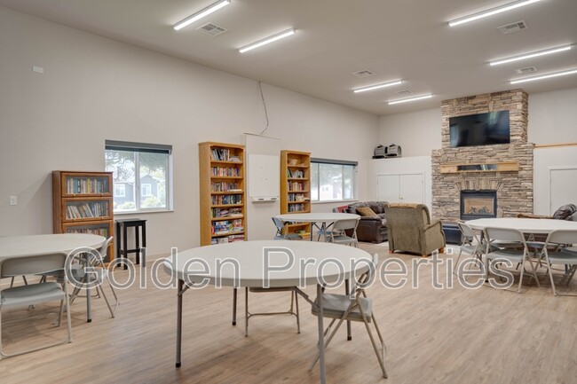 Building Photo - 169 Ironwood Dr