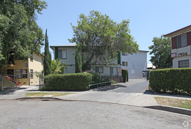 Building Photo - 7910 Brimfield Ave