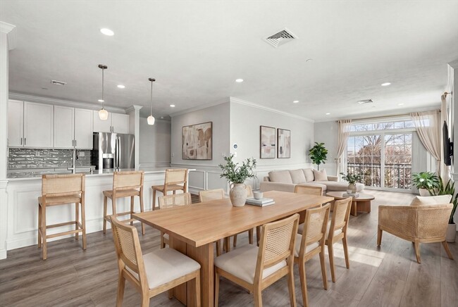 Building Photo - 320 Middlesex Ave