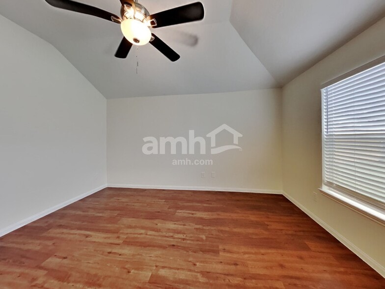 Building Photo - 3906 Hawthorn Glen Ct