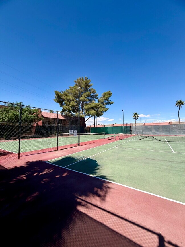 Building Photo - Las Vegas Guard-Gated Condo for Rent | 2 Bedroom Upstairs Unit | River Glen Community