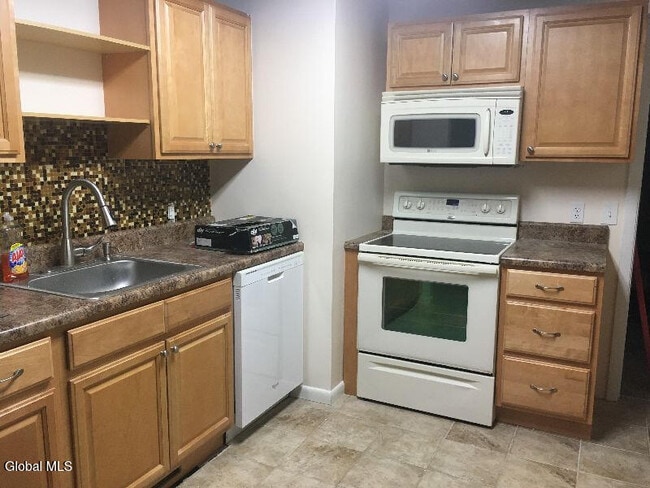 Building Photo - 2209 15th St