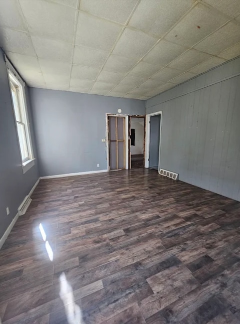 Building Photo - 1618 W Kettelle St