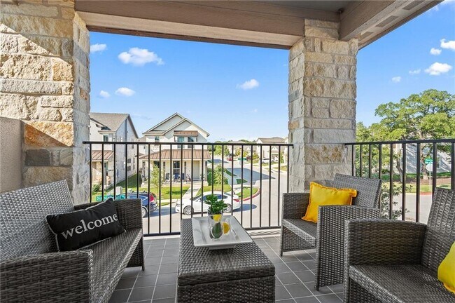 Building Photo - 151 Diamond Point Dr