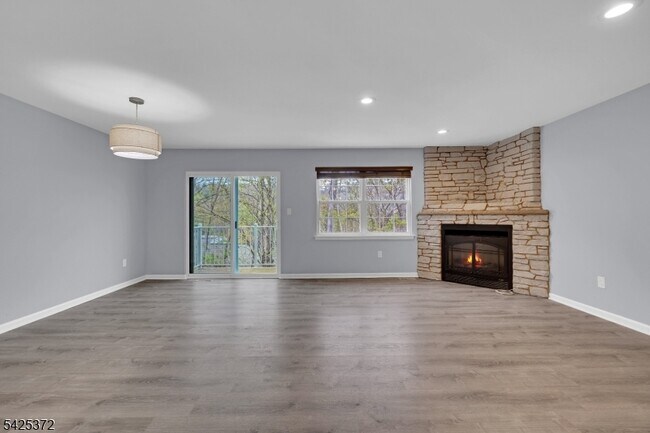 Building Photo - 30 Birch Terrace