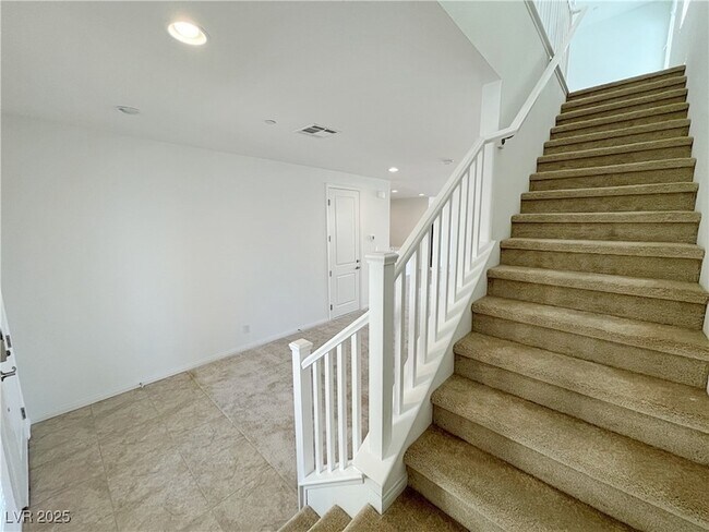 Building Photo - 8820 Scalpay St