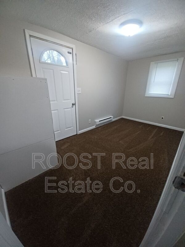 Building Photo - 1195 Faber Ave