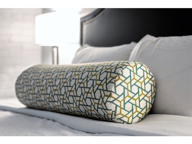 Building Photo - 50 N Illinois St