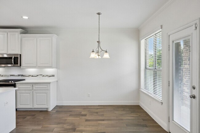 Building Photo - 15920 Gladewater Terrace