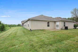 Building Photo - 3 bdrm 2 bath - Grain Valley