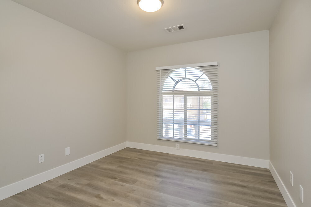 Building Photo - 9854 Silver Chaps Ct