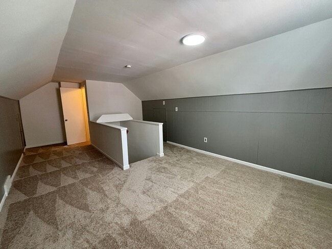 Building Photo - 23756 Brittany Ave