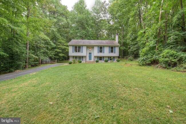 Building Photo - 12820 Lake Wilderness Ln