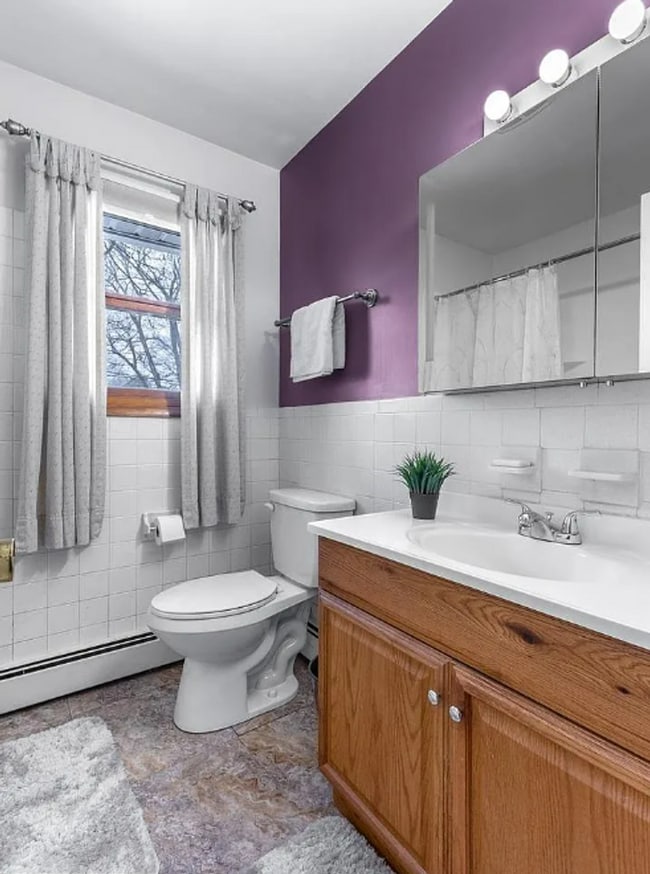 Building Photo - Charming 3 Bedroom in Overlook Heights