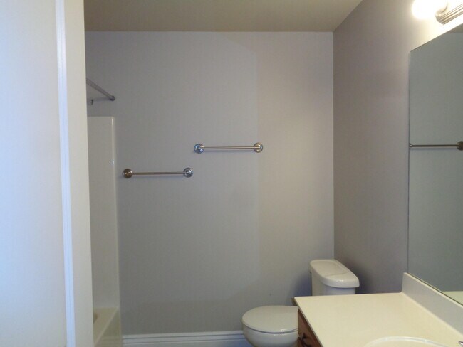 Building Photo - 4803 Cedar Coals Ct