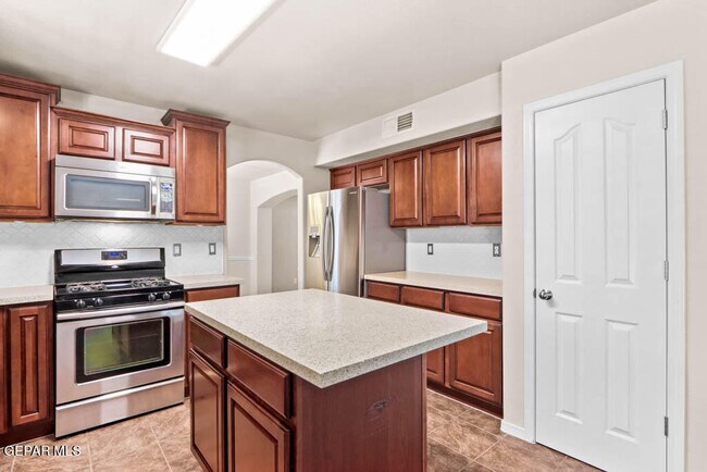 Building Photo - 1412 Cidra Del Sol Dr