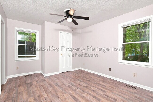 Building Photo - 5017 Walton Hill Rd