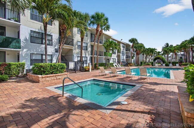 Building Photo - 728 Executive Center Dr