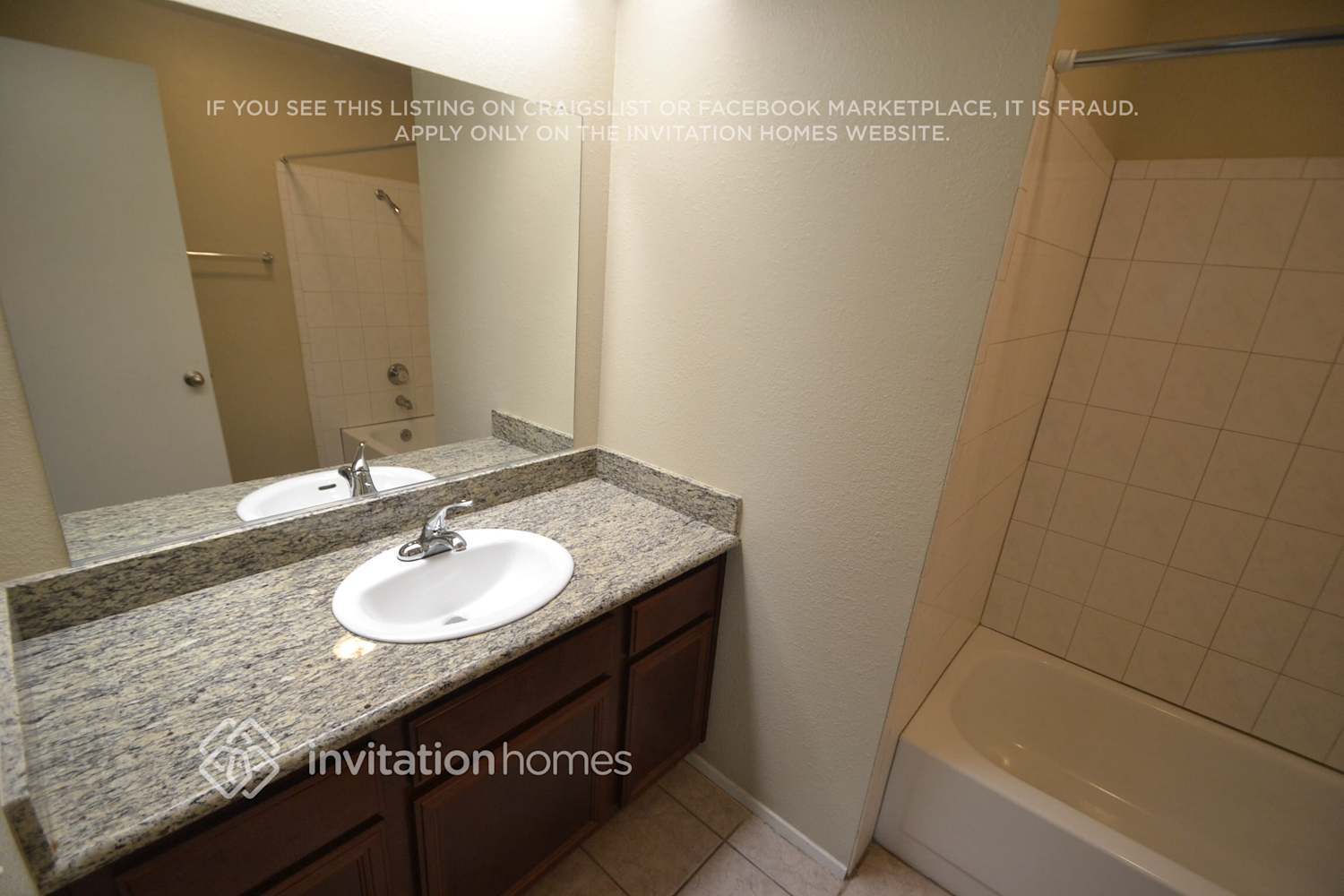 Building Photo - 5902 Quiroz Dr