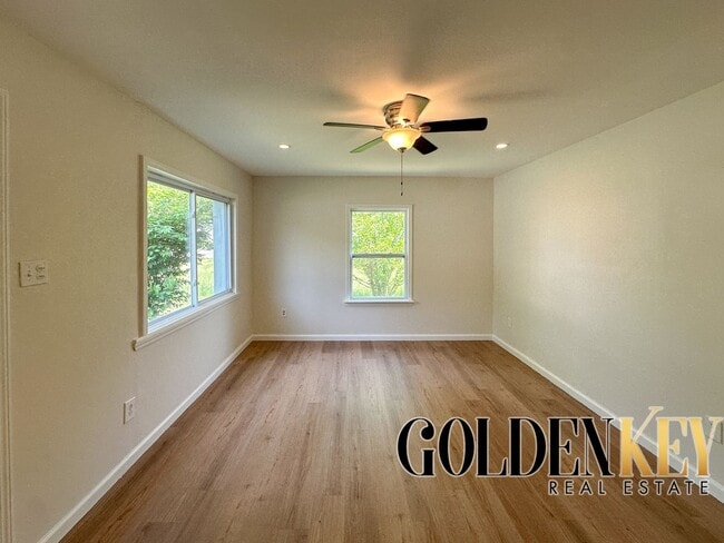 Building Photo - Beautiful 3 bed / 1 bath in Northwest Detr...
