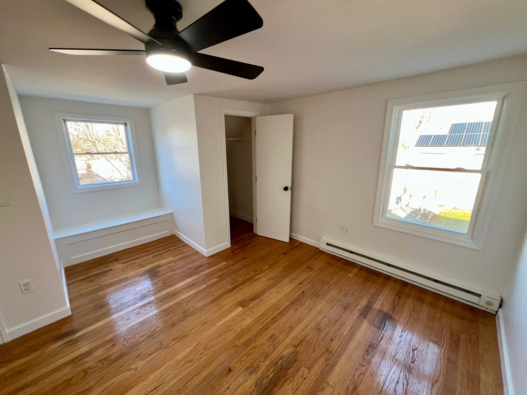 Building Photo - 40 Watch St