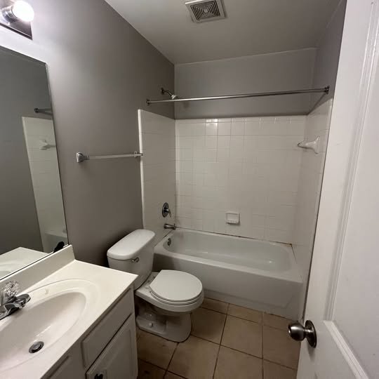 Building Photo - 1035 Barnett Shoals Rd