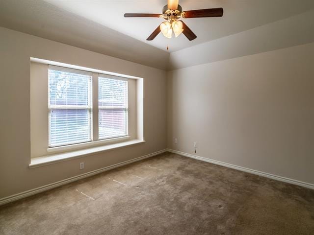 Building Photo - 472 Northbrook Ave