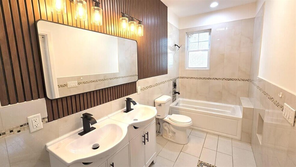Kitchen - 189 Terrace Ave