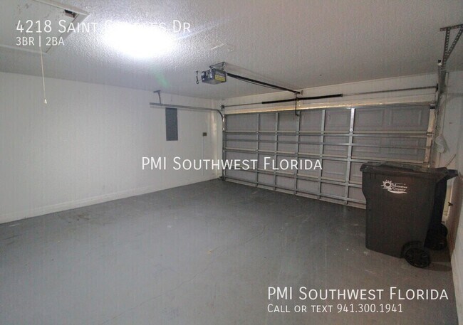 Building Photo - 4218 St Charles Dr