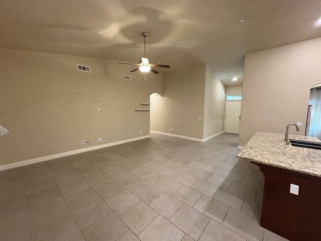 Building Photo - Lennar built home, coming soon!