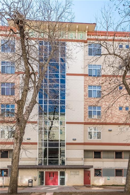 Building Photo - 711 W 26th St